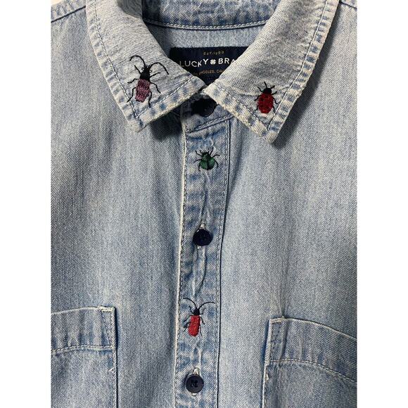 Lucky Brand Women's Lightweight Denim Button Up Shirt Embroidered LadyBug Cotton - Picture 3 of 7